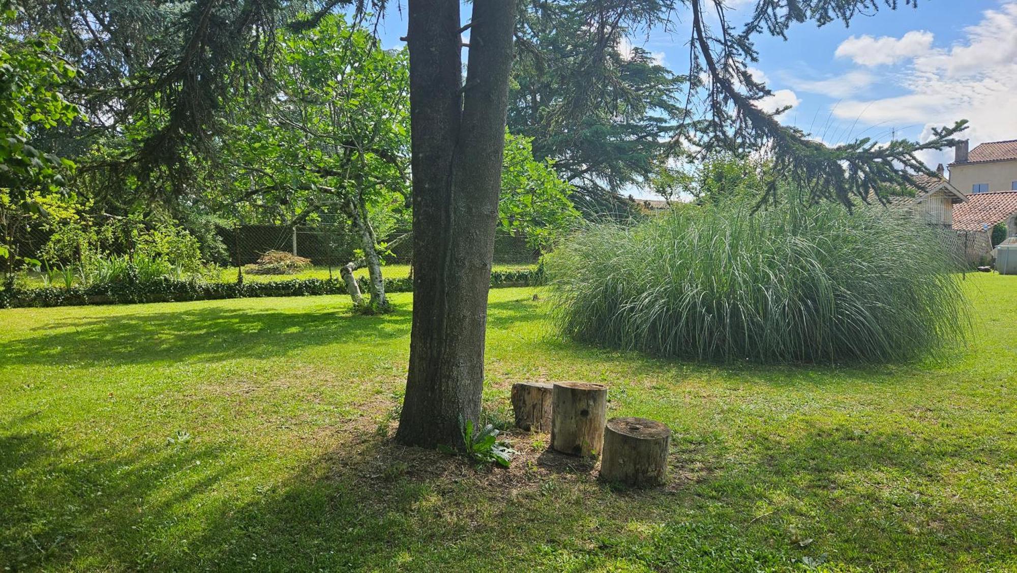 Chambres Et Gites Les Deux Chenes Pres De Bergerac Le Fleix Dış mekan fotoğraf