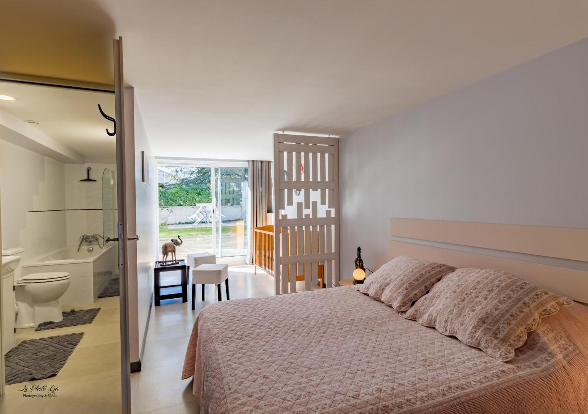 Chambres Et Gites Les Deux Chenes Pres De Bergerac Le Fleix Dış mekan fotoğraf
